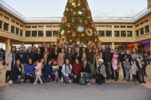 سوق الميلاد في جامعة الروح القدس جمعت بين أسرة الجامعة والزوار في جو من الفرح والترفيه